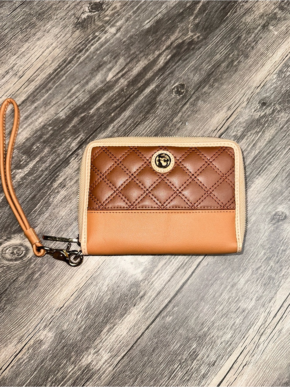 Spartina 449 Quilted Leather Zip Around Wristlet Wallet Brown Tan NWT